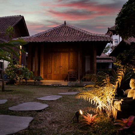 Bhumi Kasuryan Borobudur Magelang Esterno foto